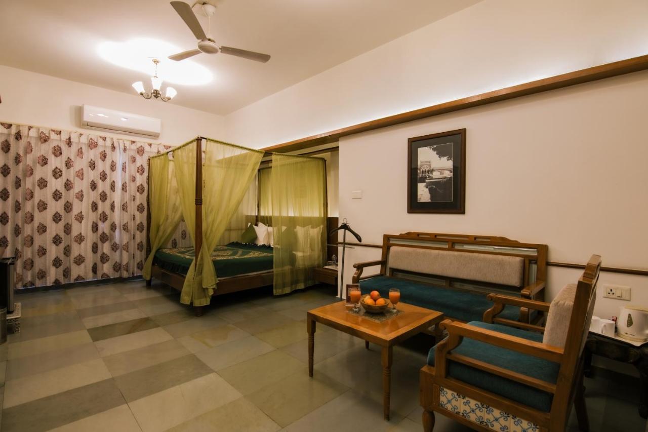 Heritage Khirasara Palace Rajkot Exterior foto