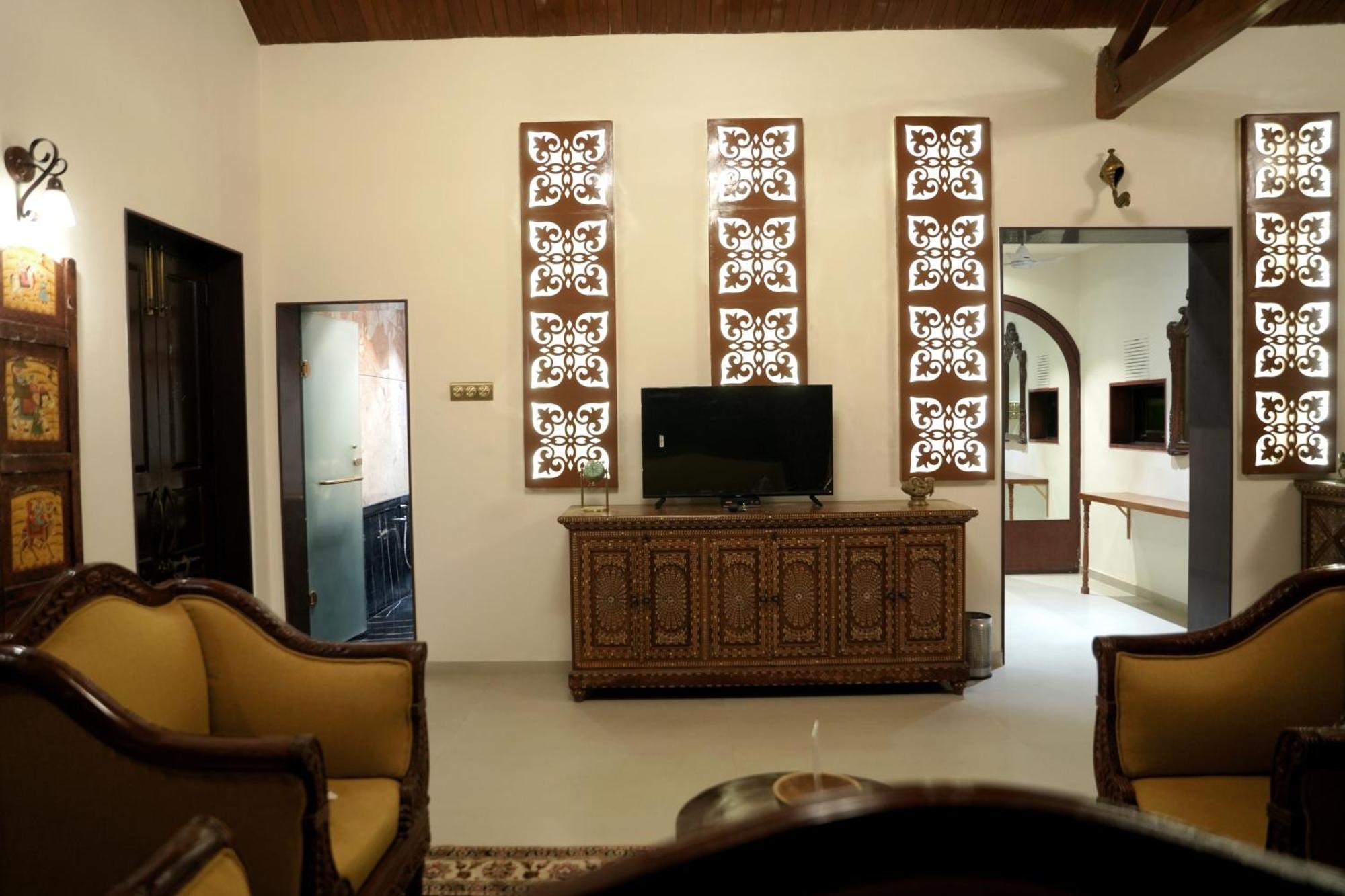 Heritage Khirasara Palace Rajkot Exterior foto
