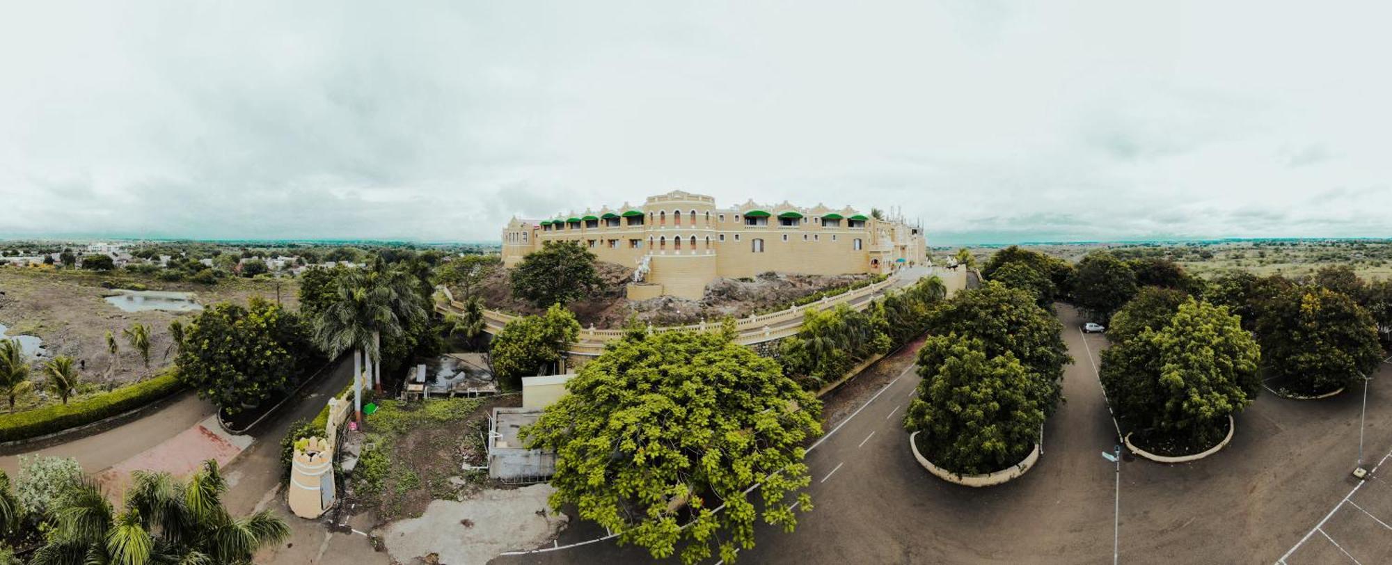Heritage Khirasara Palace Rajkot Exterior foto